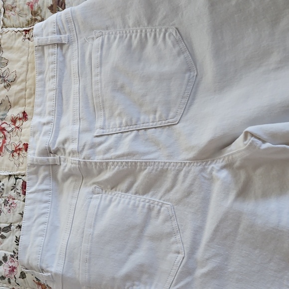 D. Jeans Women's Crisp White Denim CAPRIS - Picture 4 of 6